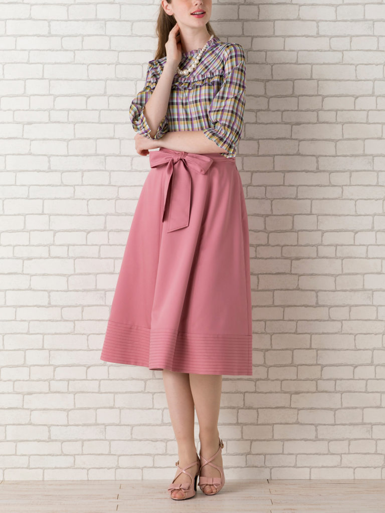 ローズティアラ　Rose Tiara ピンクのロングスカート